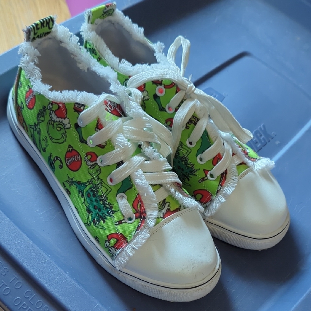 Kids (or Women's sized 10) Green Grinch Shoes